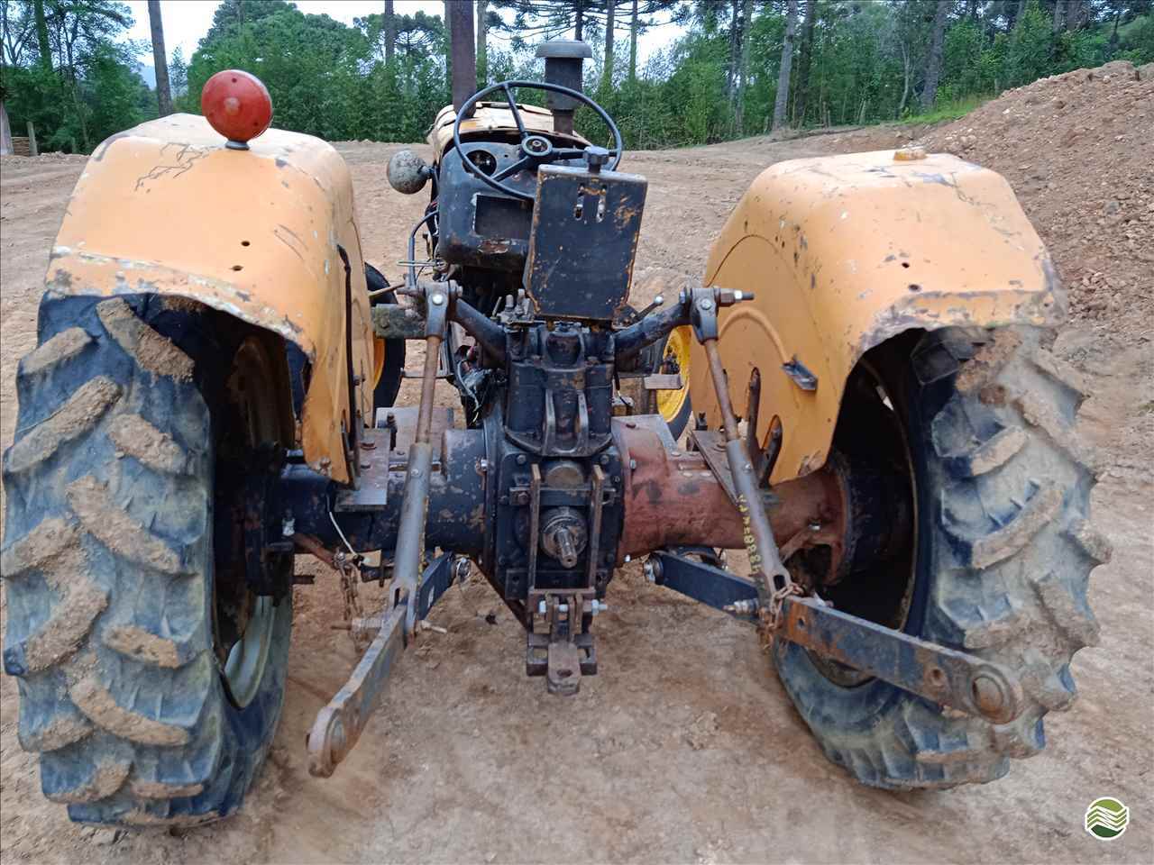 TRATOR VALMET VALMET 600 Tração 4x2 Mercadão da Terra Implementos Agrícolas RIO NEGRINHO SANTA CATARINA SC